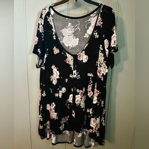 Torrid Floral Black Women's Top